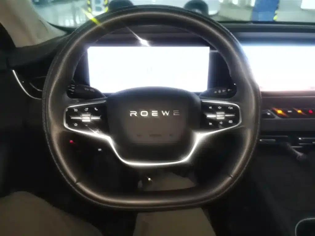 Roewe D7 2023 DMH 125km Premium Edition — миниатюра 11
