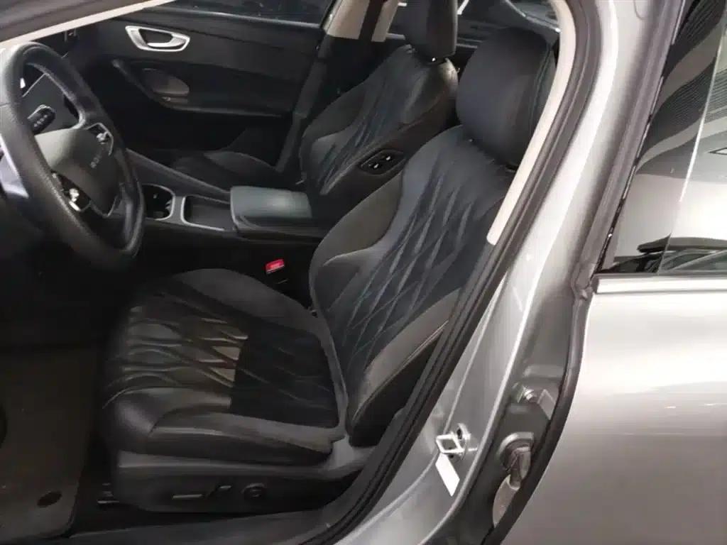 Roewe D7 2023 DMH 125km Flagship Edition — миниатюра 15