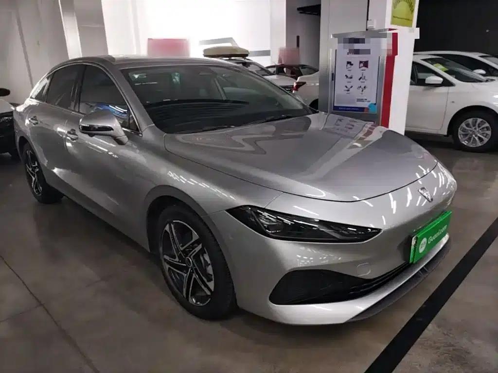Roewe D7 2023 DMH 125km Flagship Edition — миниатюра 4