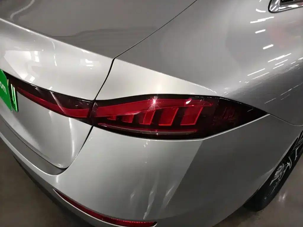 Roewe D7 2023 DMH 125km Flagship Edition — миниатюра 8