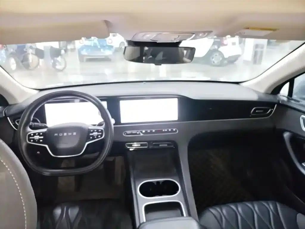 Roewe D7 2023 DMH 125km Flagship Edition — миниатюра 10