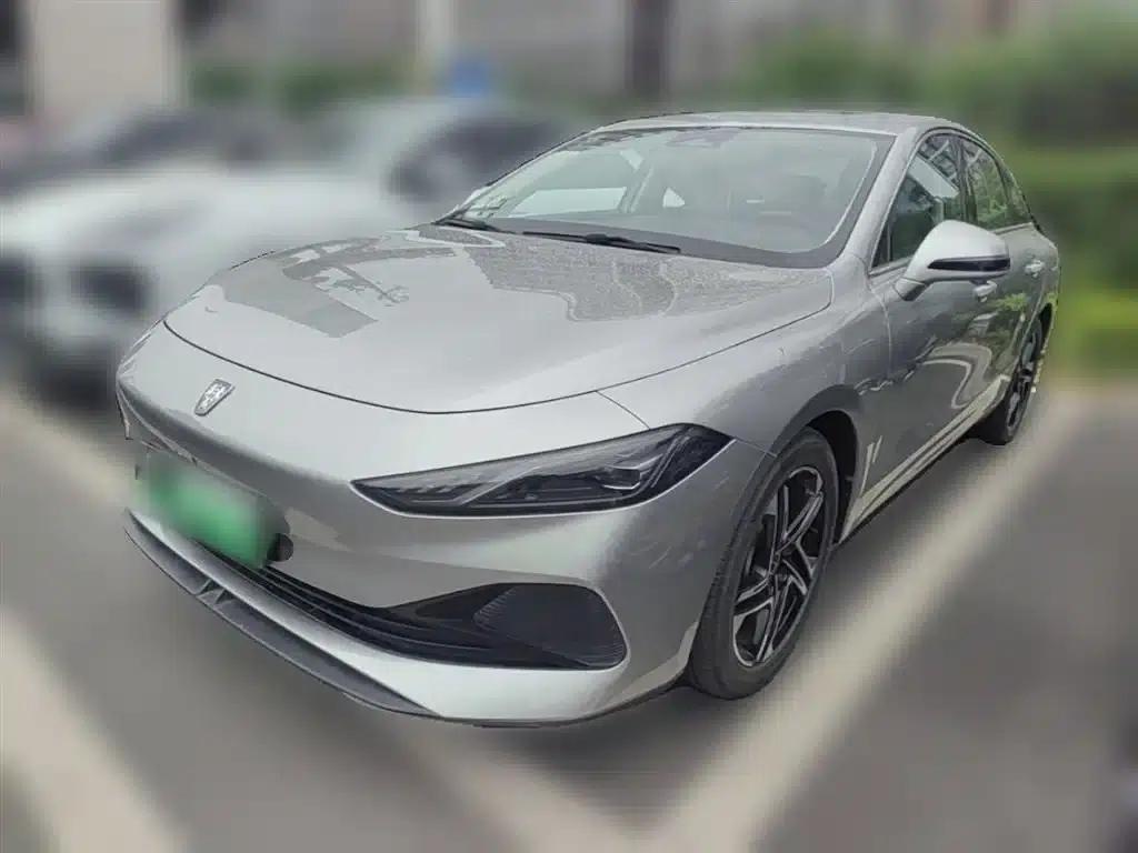 Roewe D7 2023 DMH 125km Flagship Edition — миниатюра 3
