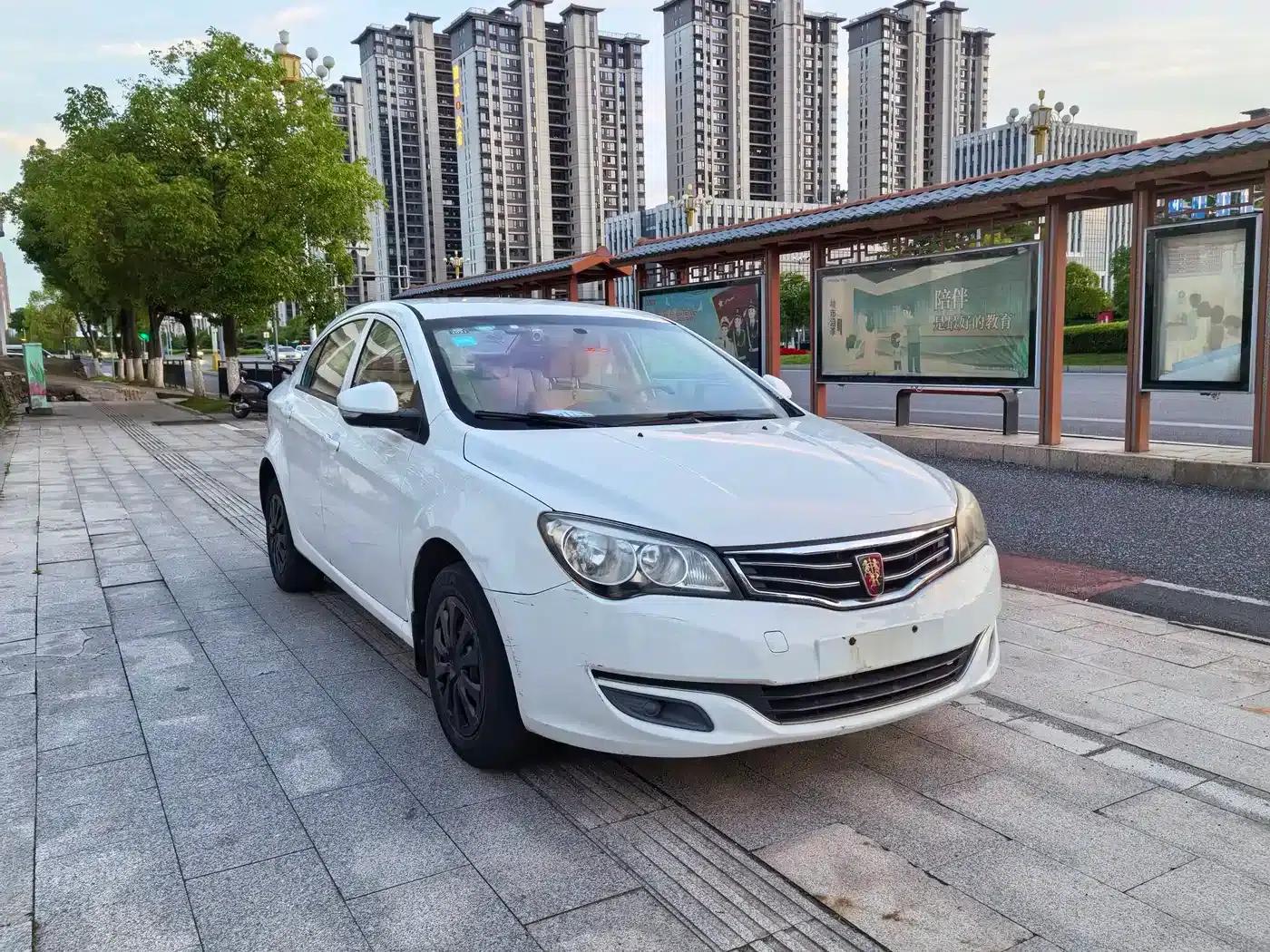 Roewe 350 2014 1.5L Automatic Speedway Edition — миниатюра 2