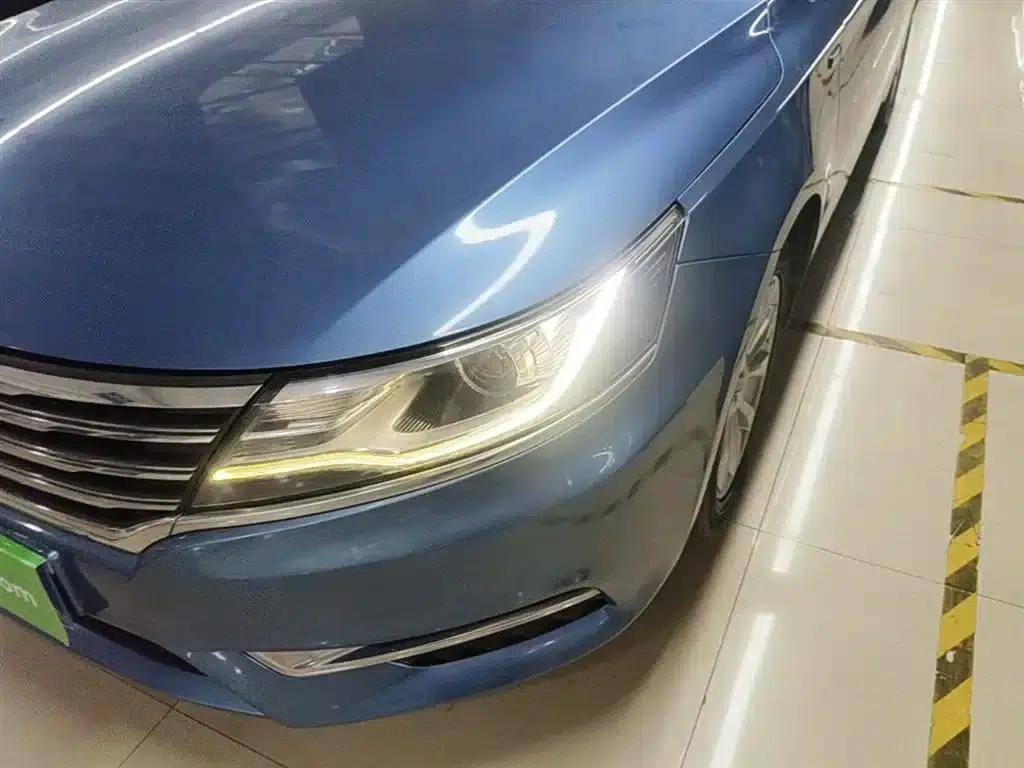 Roewe i6 Classic 2017 20T Automatic Internet Smart Edition — миниатюра 24
