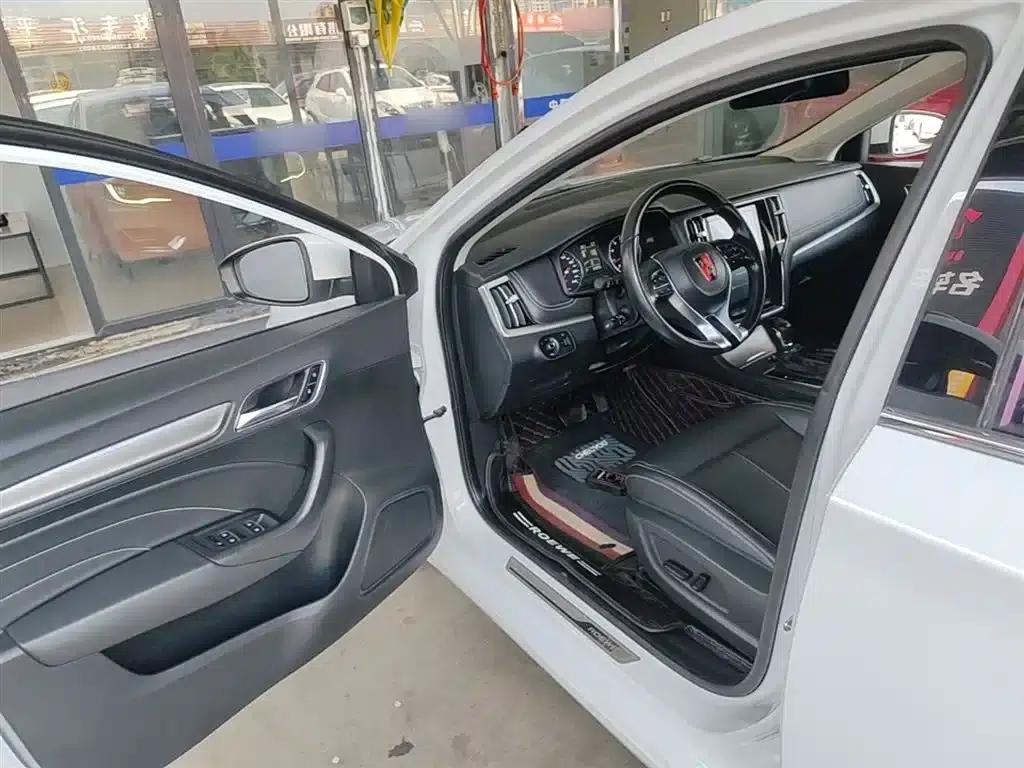 Roewe i6 Classic 2019 PLUS 20T TST 4G Connected Flagship Superb Edition — миниатюра 16