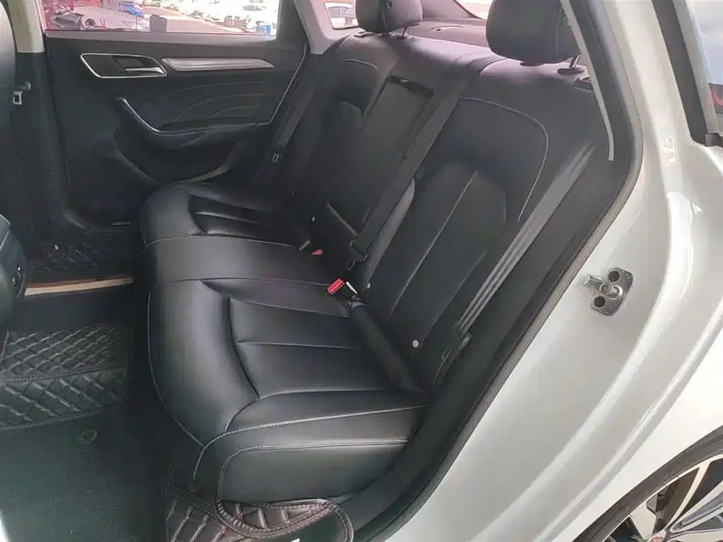 Roewe i6 Classic 2019 PLUS 20T TST 4G Connected Flagship Superb Edition — миниатюра 17