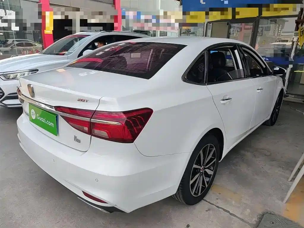 Roewe i6 Classic 2019 PLUS 20T TST 4G Connected Flagship Superb Edition — миниатюра 7