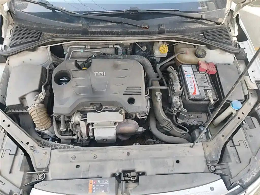 Roewe i6 Classic 2018 20T Automatic Flagship Edition — миниатюра 11