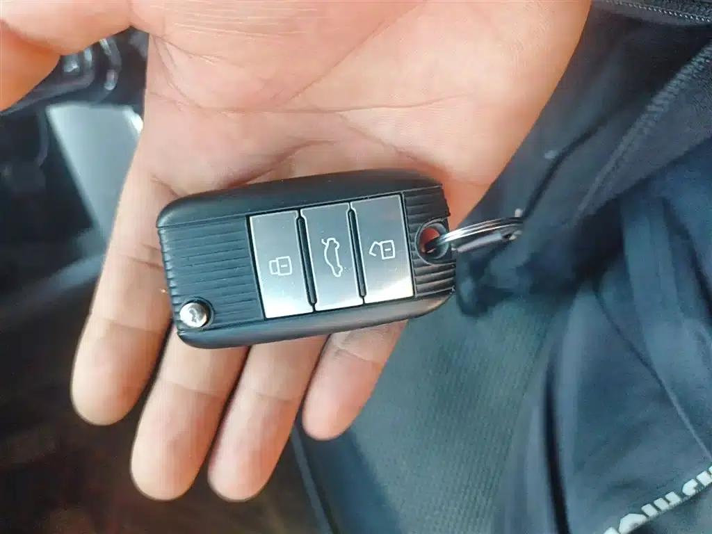 Roewe i6 Classic 2018 20T Automatic Flagship Edition — миниатюра 12