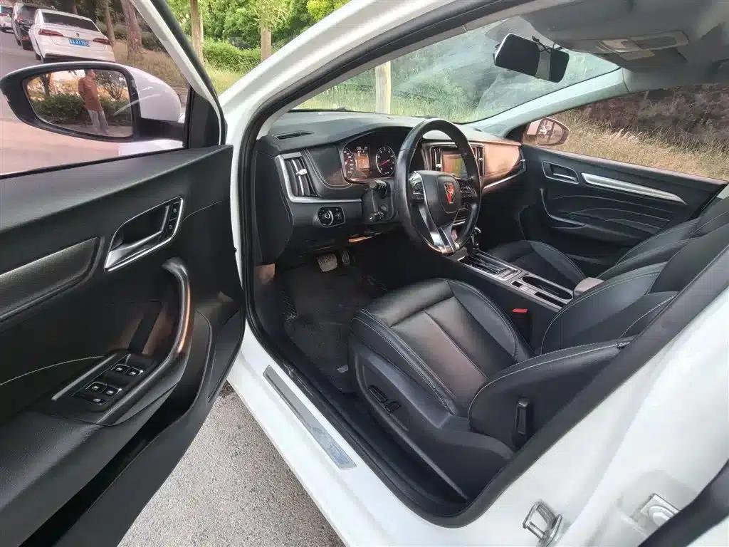 Roewe i6 Classic 2018 20T Automatic Flagship Edition — миниатюра 13