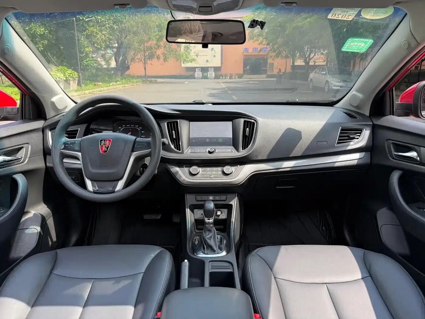 Roewe 360 2015 1.5L Automatic Deluxe Edition — миниатюра 11