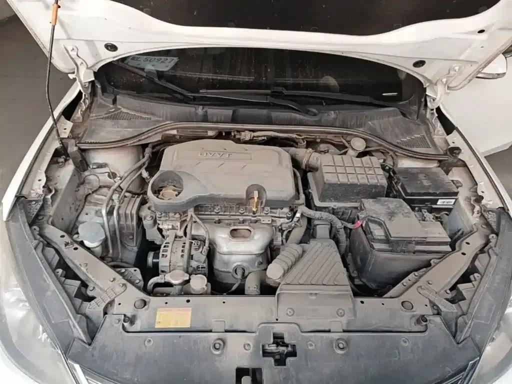 Roewe 360 2017 1.5L Automatic Deluxe Edition — миниатюра 20