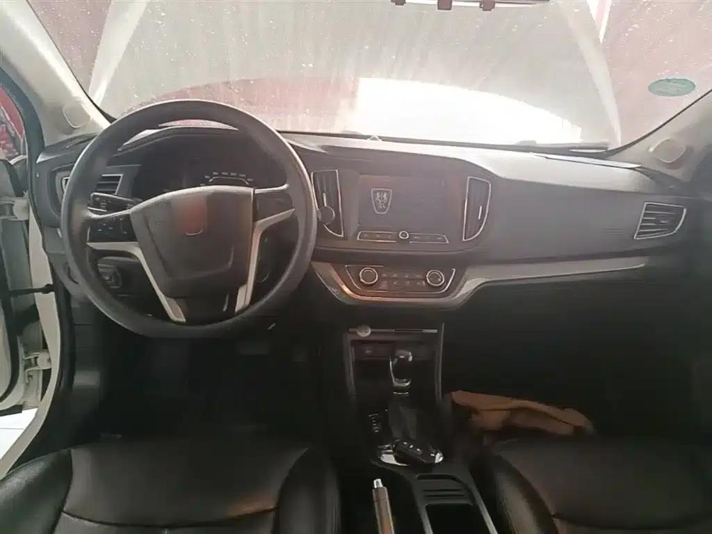 Roewe 360 2017 1.5L Automatic Deluxe Edition — миниатюра 10