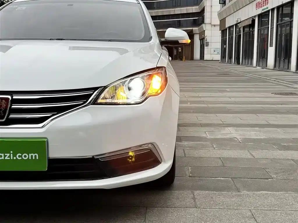 Roewe 360 2015 1.5L Manual Deluxe Edition — миниатюра 24