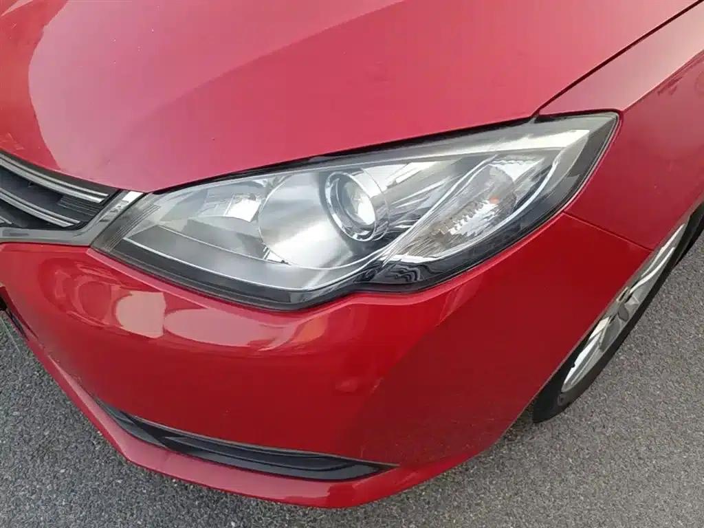 Roewe 360 2015 1.5L Automatic Deluxe Edition — миниатюра 24