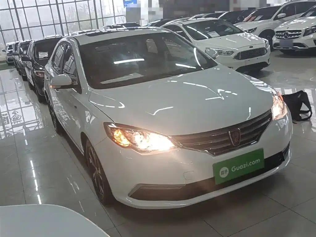Roewe 360 2017 1.5L Automatic Deluxe Edition — миниатюра 4