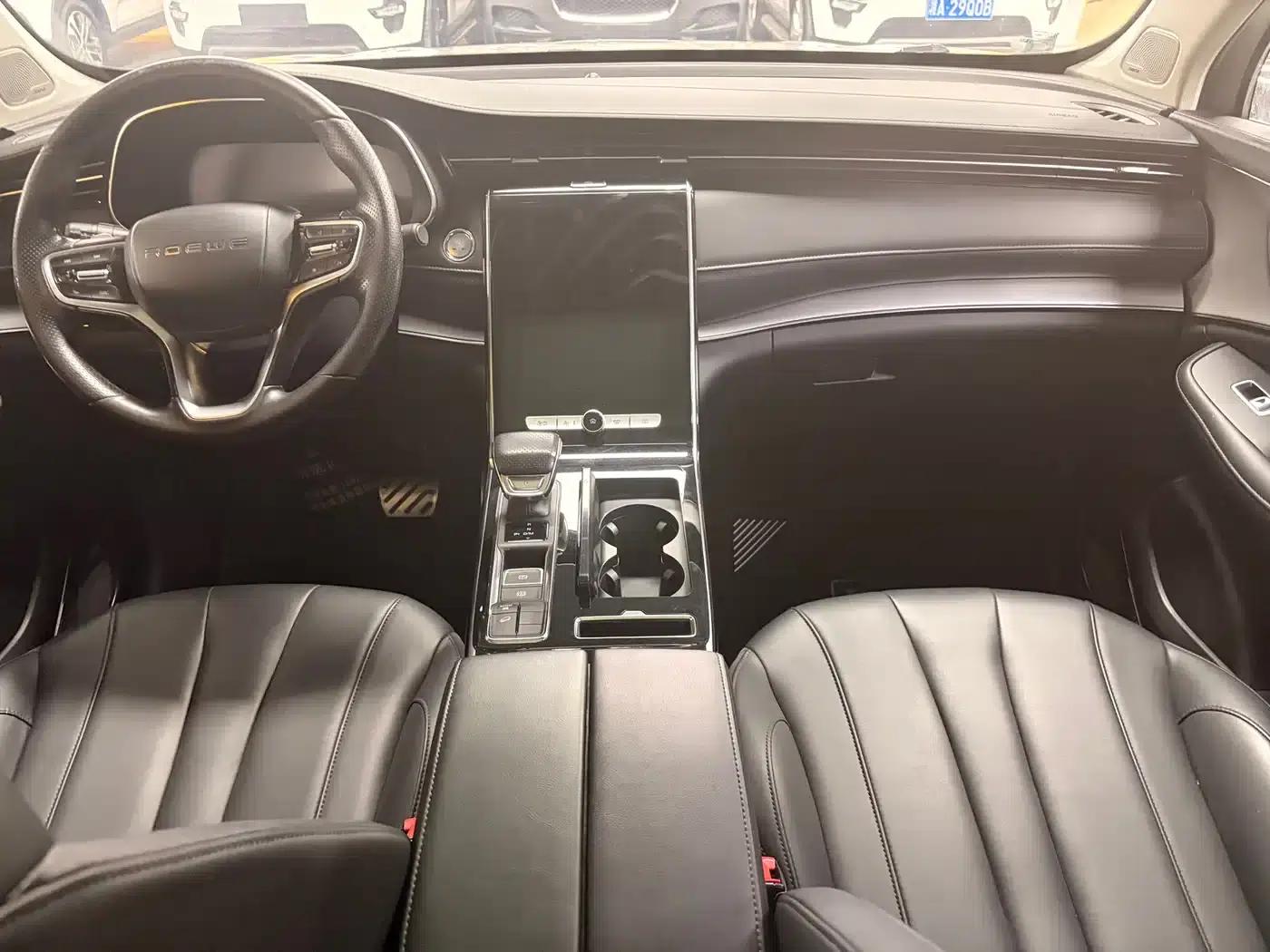 Roewe RX5 MAX 2019 400TGI Automatic Intelligent Cockpit Luxury Edition — миниатюра 7