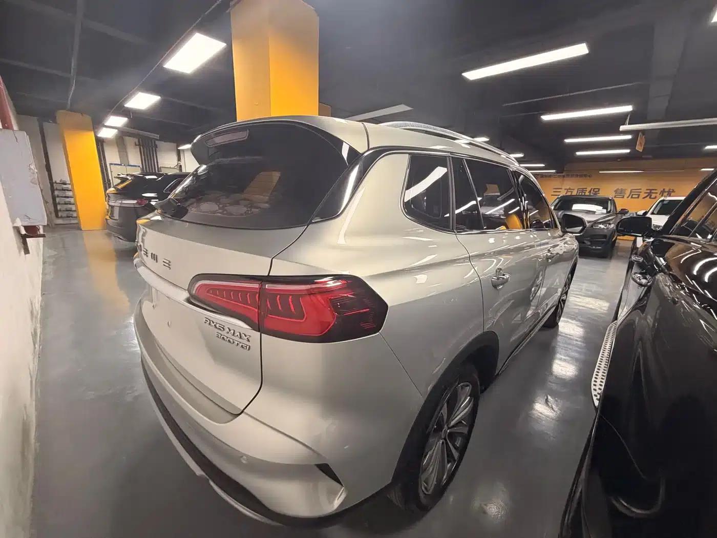 Roewe RX5 MAX 2019 400TGI Automatic Intelligent Cockpit Luxury Edition — миниатюра 9