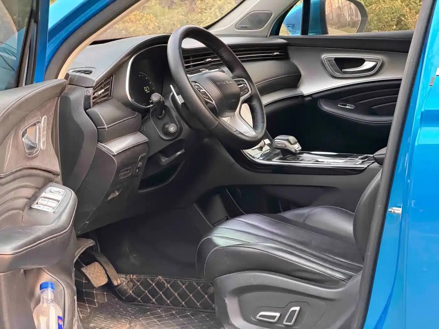 Roewe RX5 MAX 2019 300TGI Automatic Intelligent Cockpit Luxury Edition — миниатюра 8