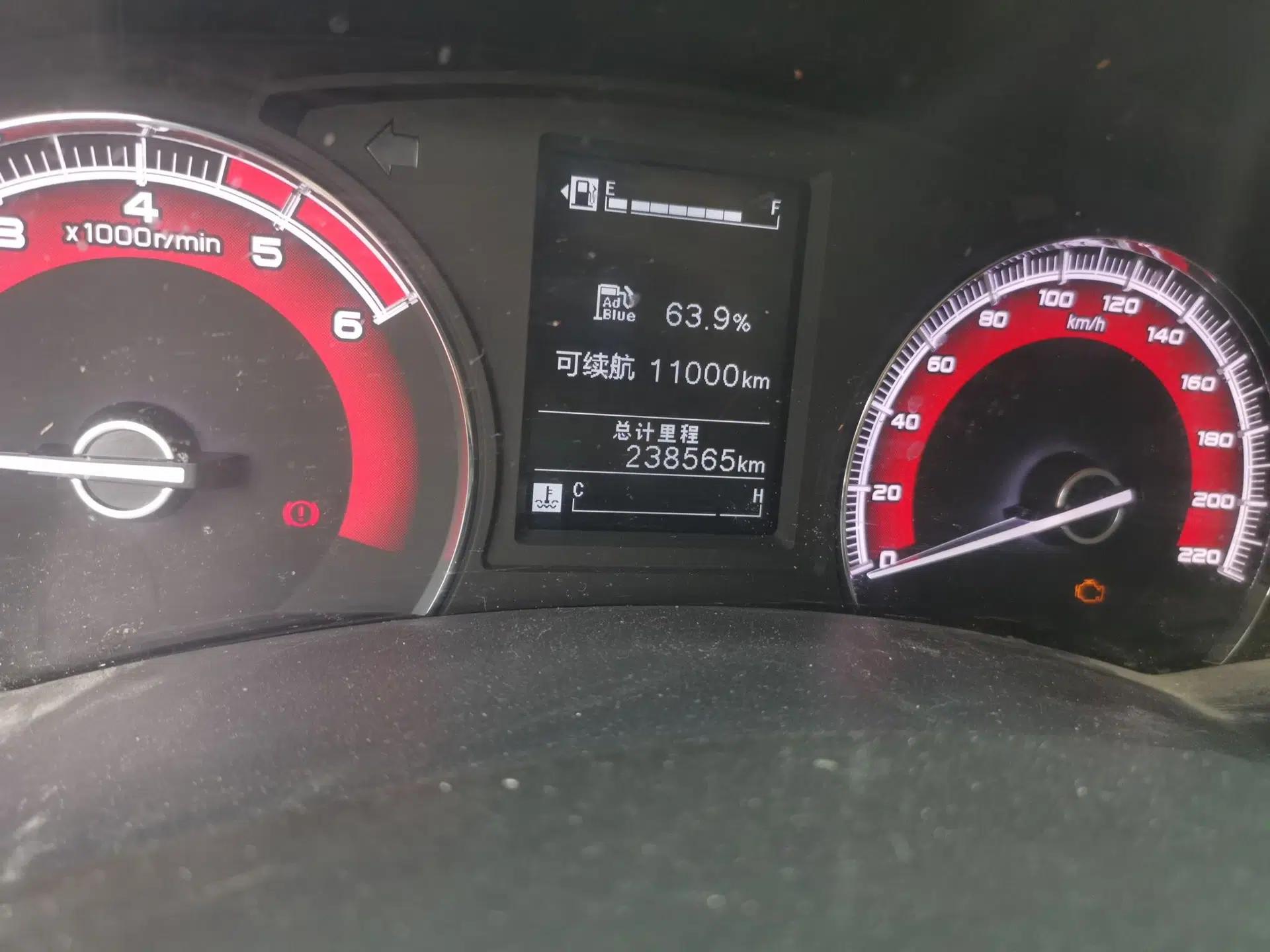 Isuzu D-MAX 2019 2.5T Two-Wheel Drive Manual Navigation Edition China VI Standard Extended Version JE4D25Q6A — миниатюра 13