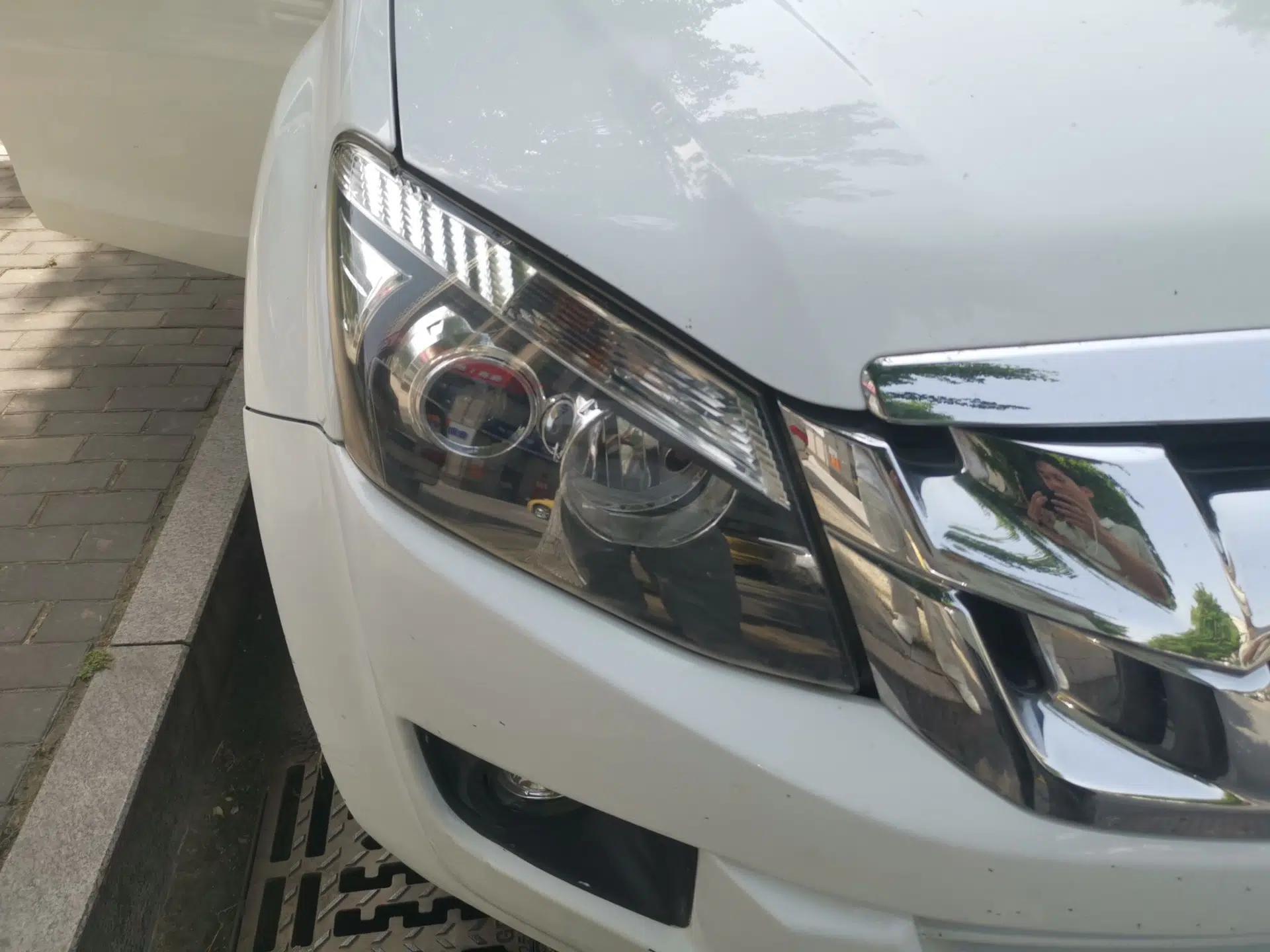Isuzu D-MAX 2019 2.5T Two-Wheel Drive Manual Navigation Edition China VI Standard Extended Version JE4D25Q6A — миниатюра 7