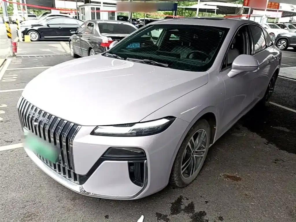Roewe M7 DMH 2025 160km Comfort Edition — миниатюра 1