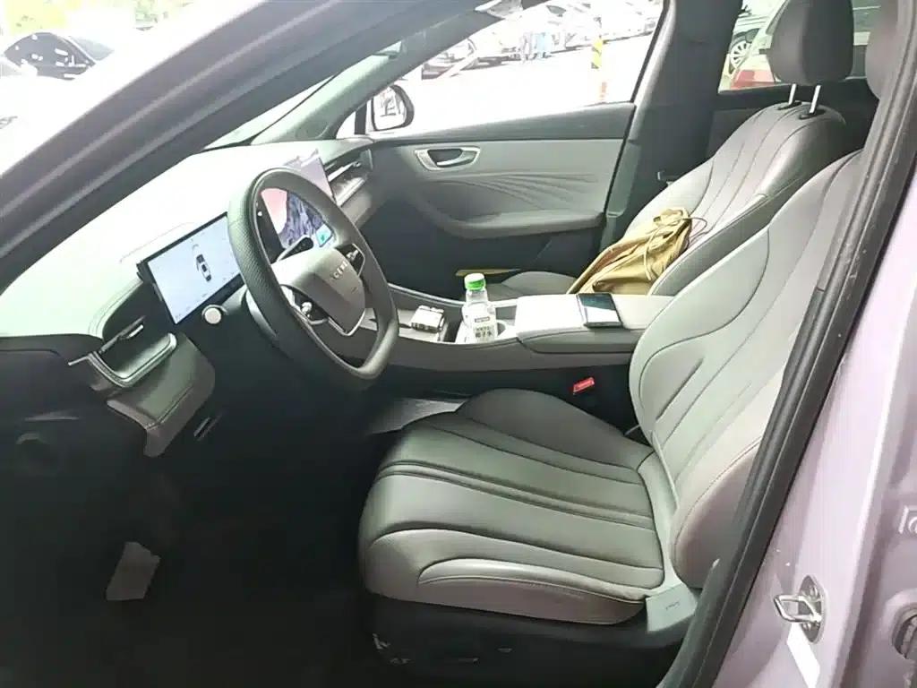 Roewe M7 DMH 2025 160km Comfort Edition — миниатюра 15