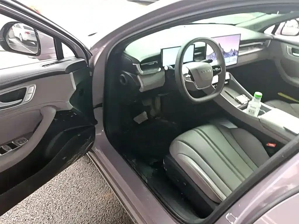 Roewe M7 DMH 2025 160km Comfort Edition — миниатюра 16