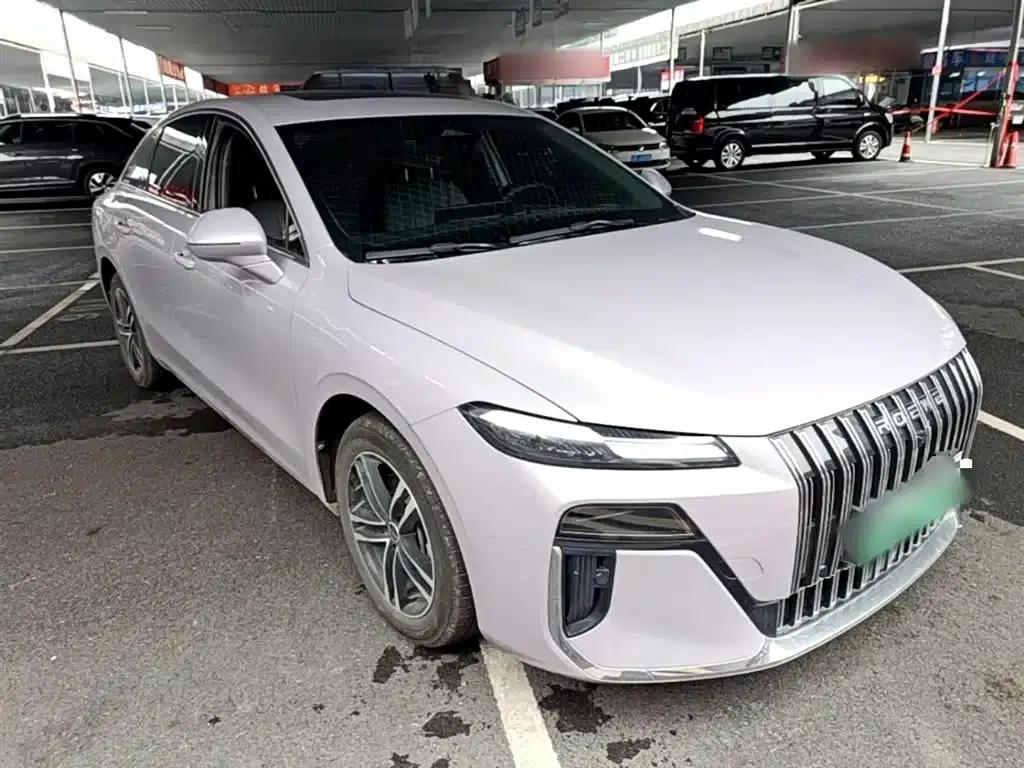 Roewe M7 DMH 2025 160km Comfort Edition — миниатюра 4