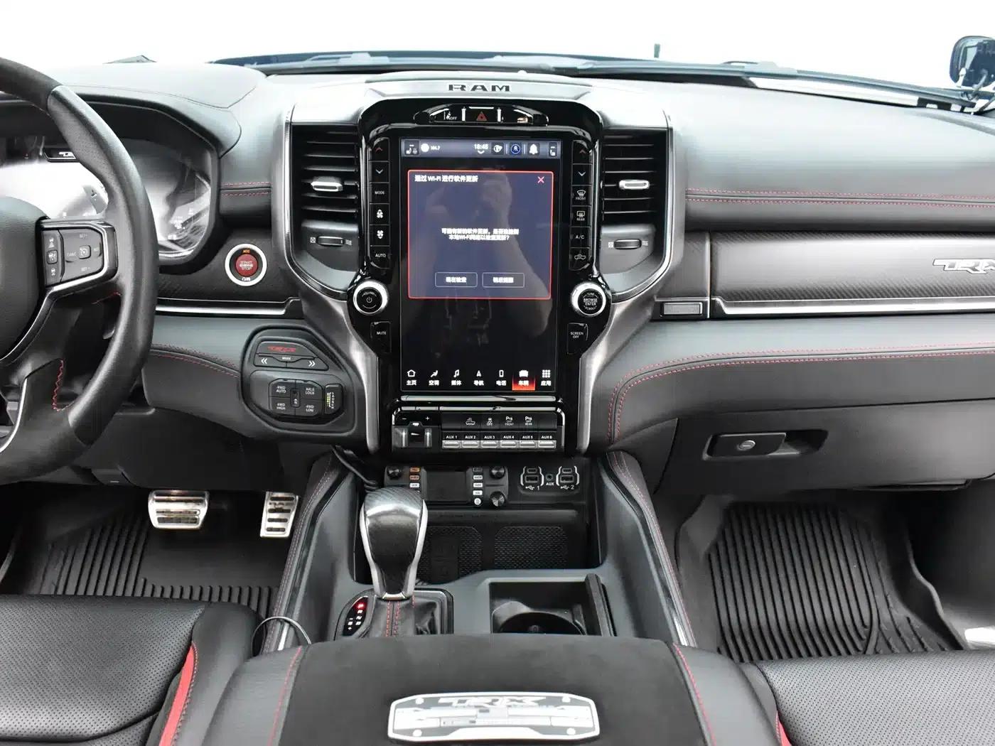 RAM Trucks Tyrannosaurus Rex 2023 6.2T US Spec — миниатюра 12