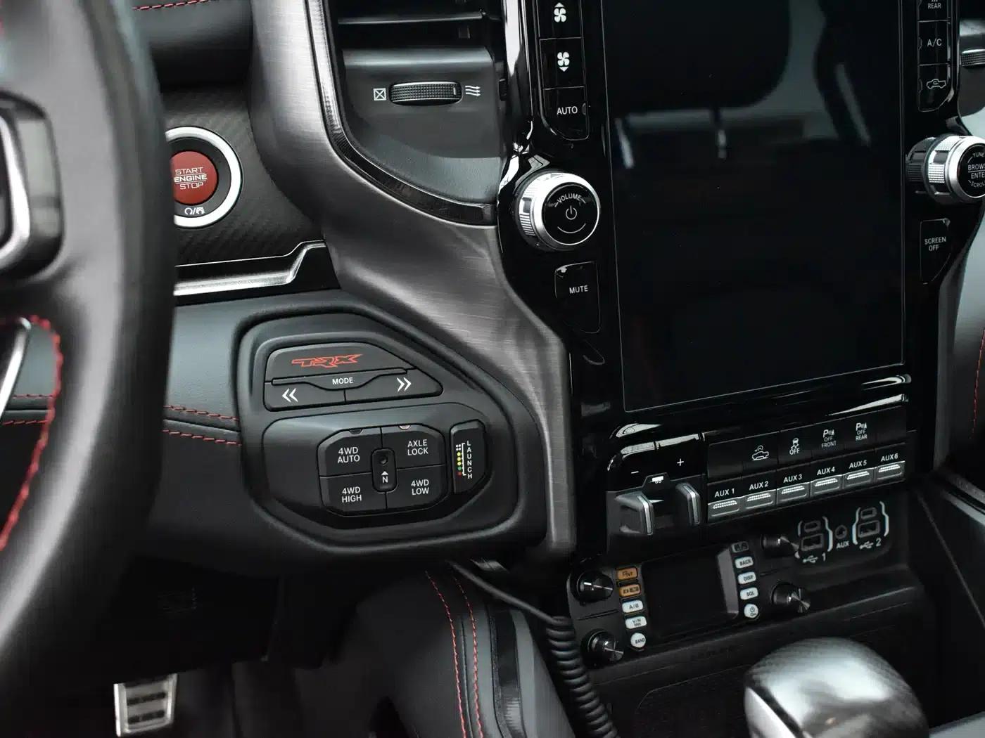 RAM Trucks Tyrannosaurus Rex 2023 6.2T US Spec — миниатюра 14