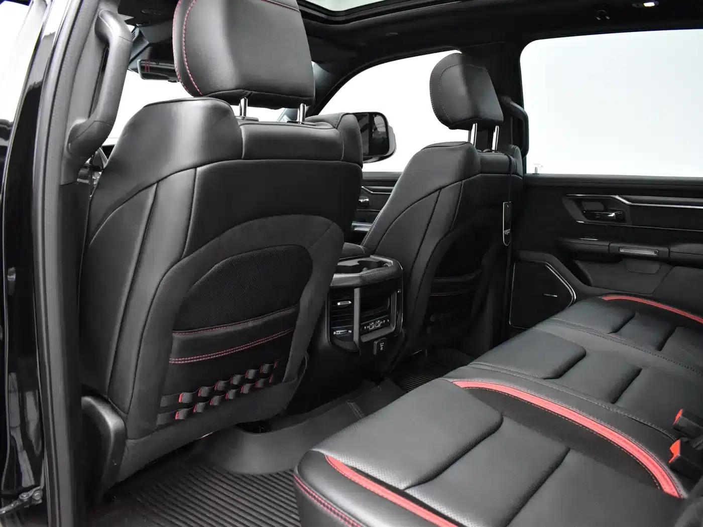 RAM Trucks Tyrannosaurus Rex 2023 6.2T US Spec — миниатюра 20