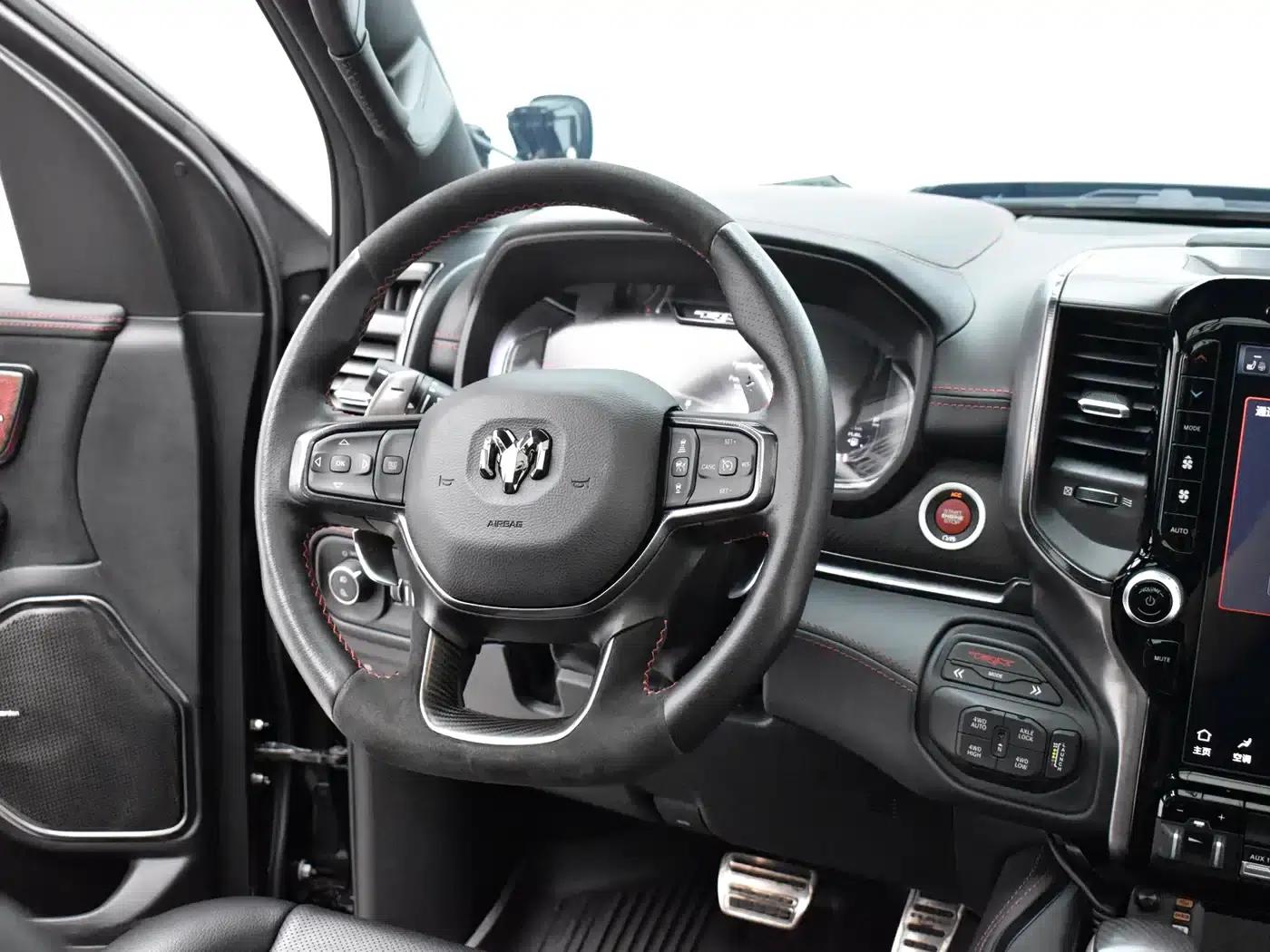 RAM Trucks Tyrannosaurus Rex 2023 6.2T US Spec — миниатюра 8