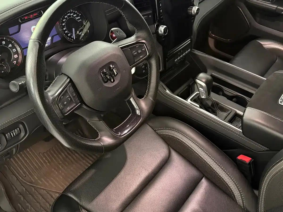 RAM Trucks Tyrannosaurus Rex 2022 6.2T Automatic — миниатюра 5