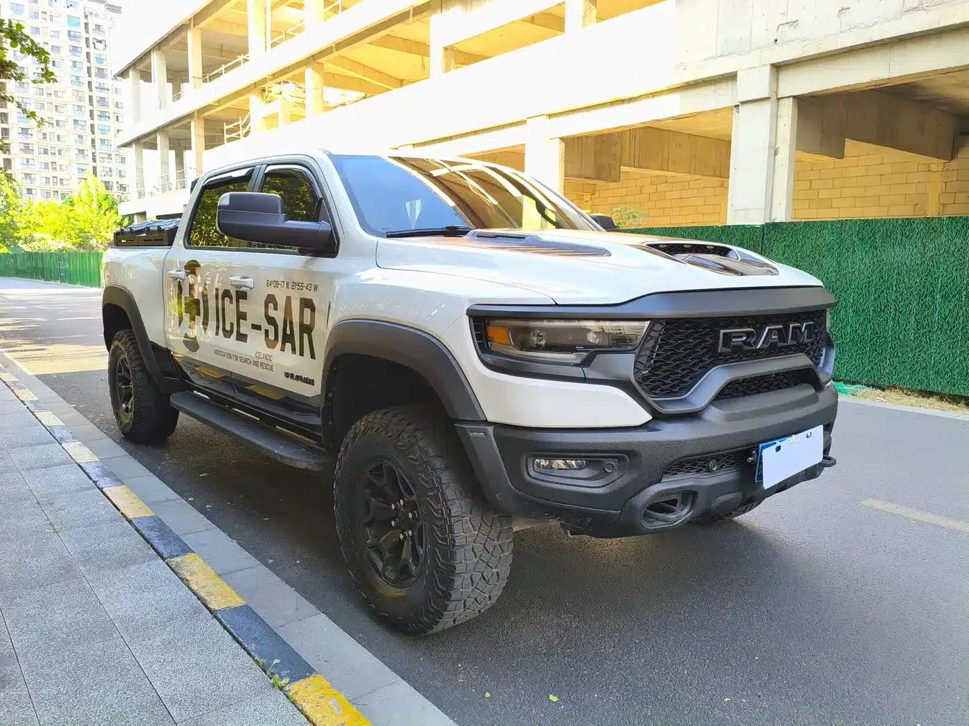 RAM Trucks Tyrannosaurus Rex 2023 6.2T US Spec — миниатюра 3