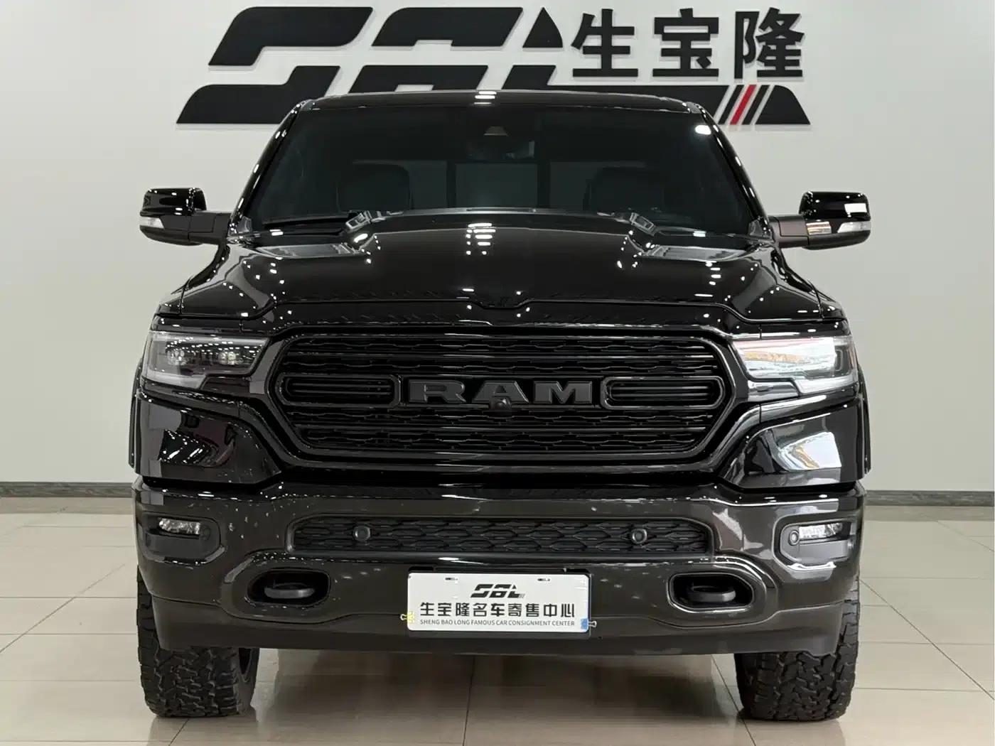 RAM Trucks 2022 5.7L Dark Night Limited Edition — миниатюра 2