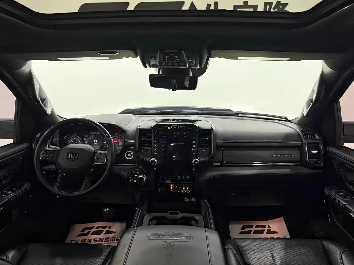 RAM Trucks 2022 5.7L Dark Night Limited Edition — миниатюра 26