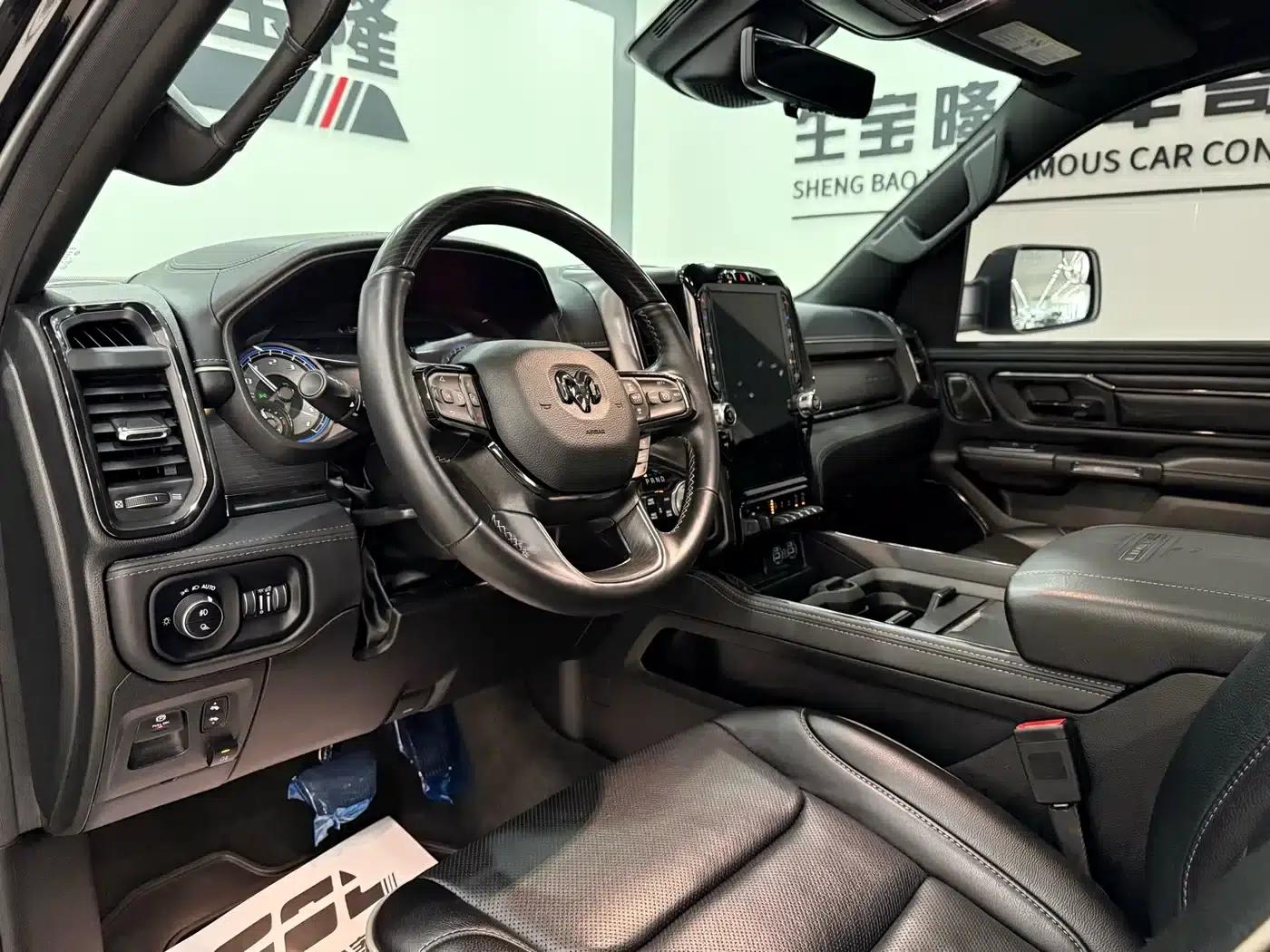 RAM Trucks 2022 5.7L Dark Night Limited Edition — миниатюра 38