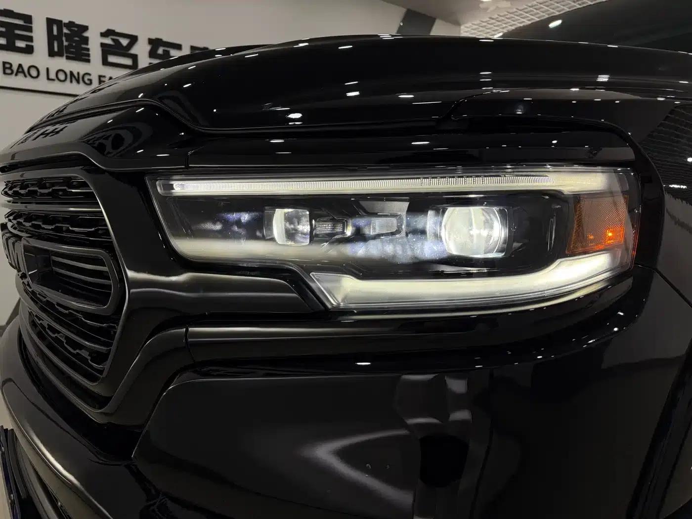 RAM Trucks 2022 5.7L Dark Night Limited Edition — миниатюра 41