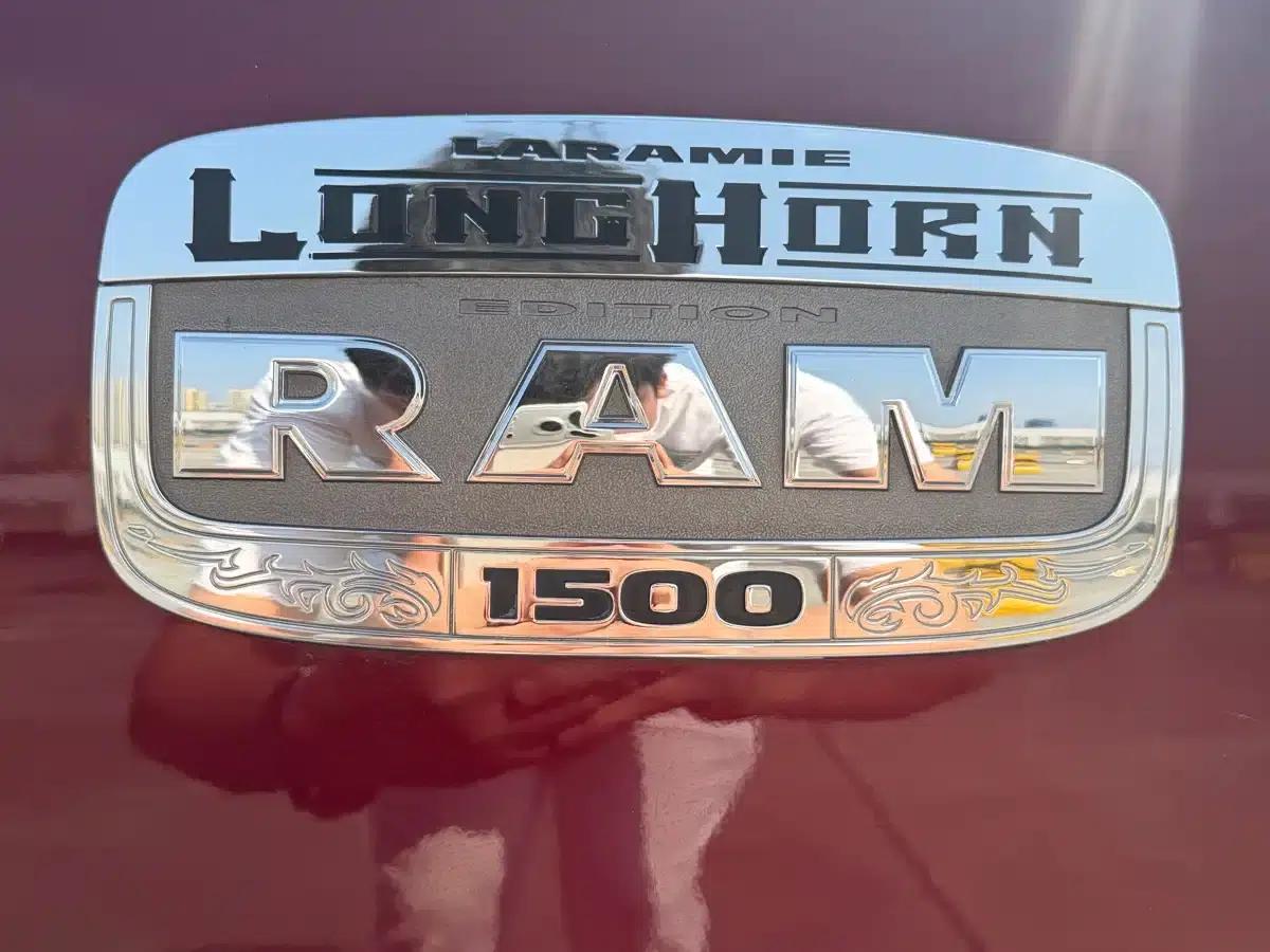 RAM Trucks 2013 1500 5.7L — миниатюра 20