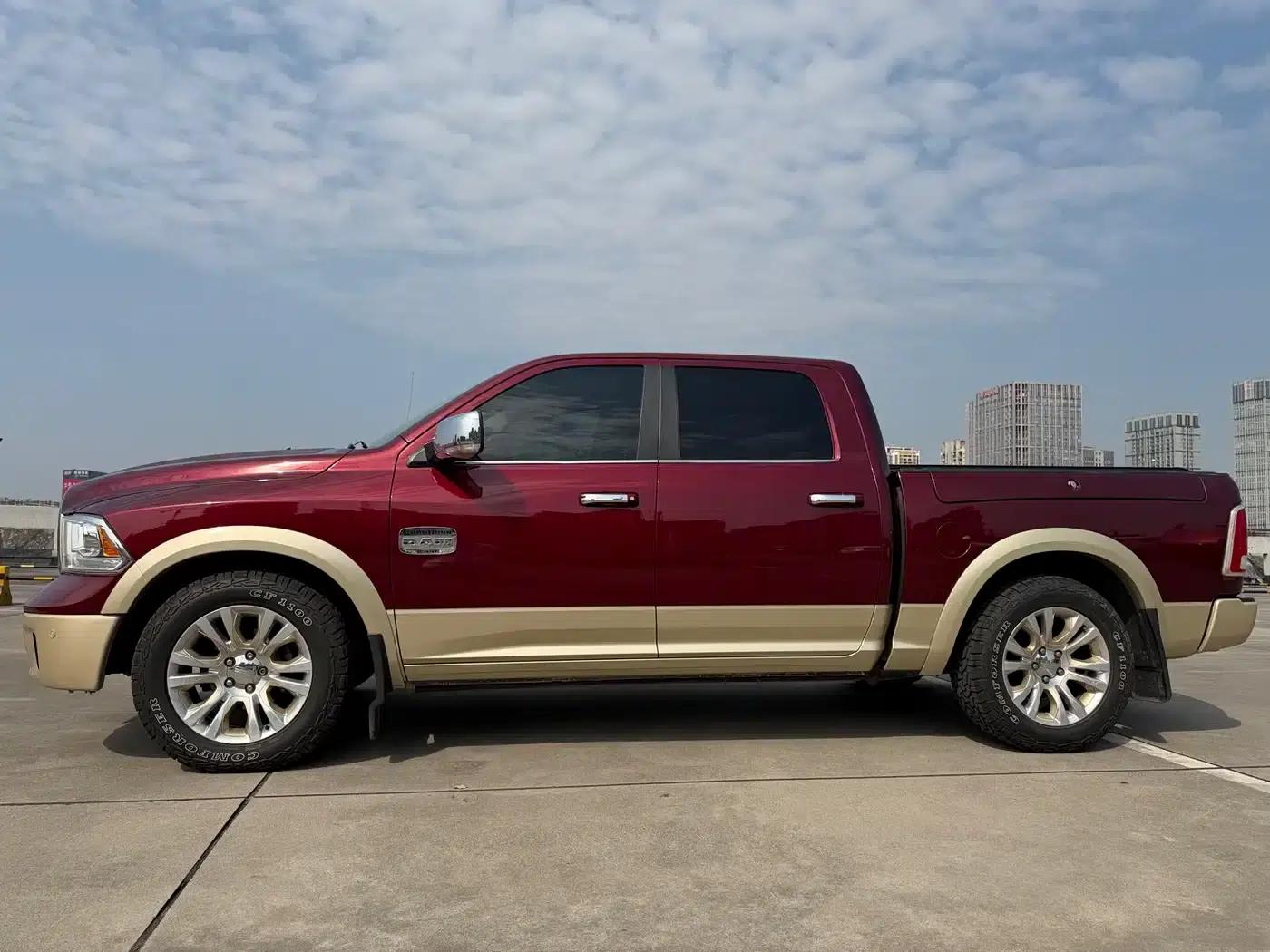 RAM Trucks 2013 1500 5.7L — миниатюра 3