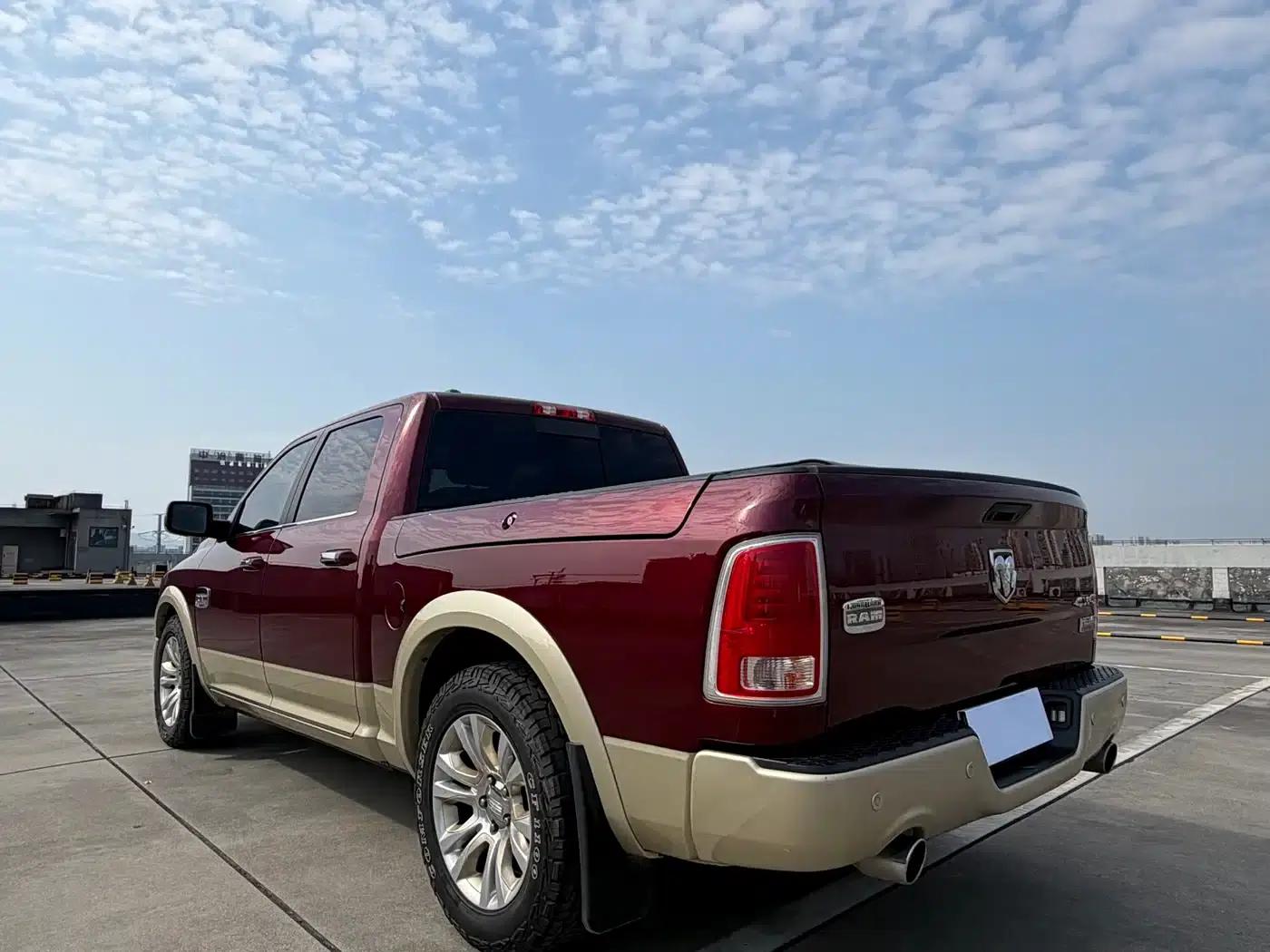 RAM Trucks 2013 1500 5.7L — миниатюра 5