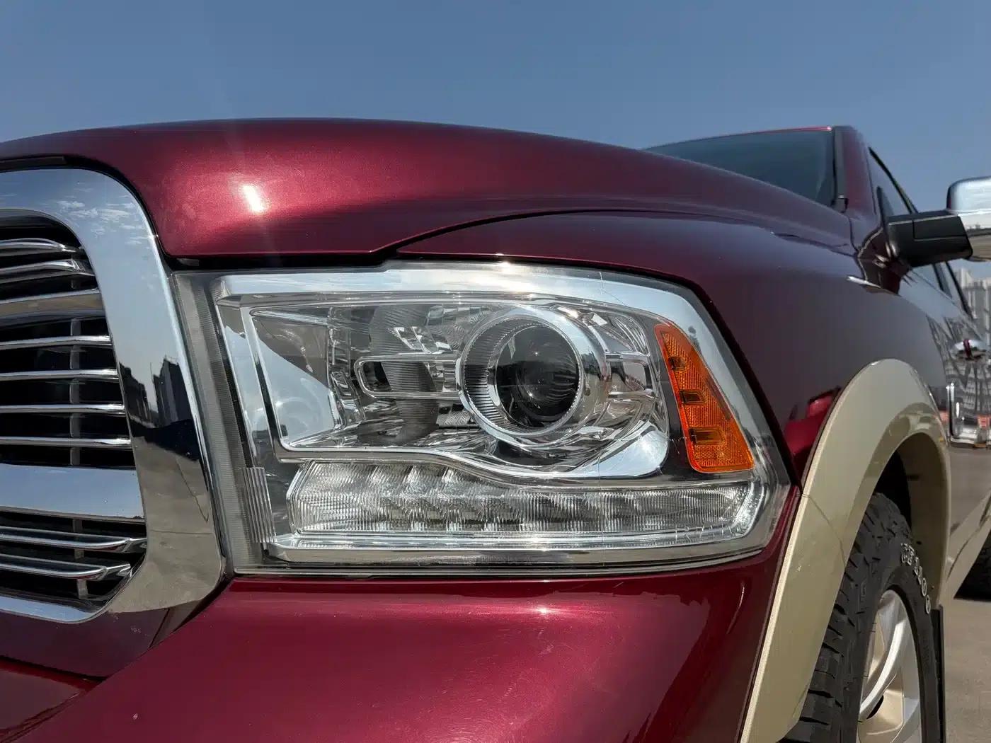 RAM Trucks 2013 1500 5.7L — миниатюра 6