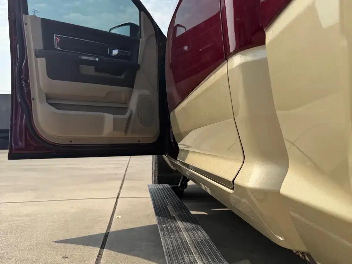 RAM Trucks 2013 1500 5.7L — миниатюра 8