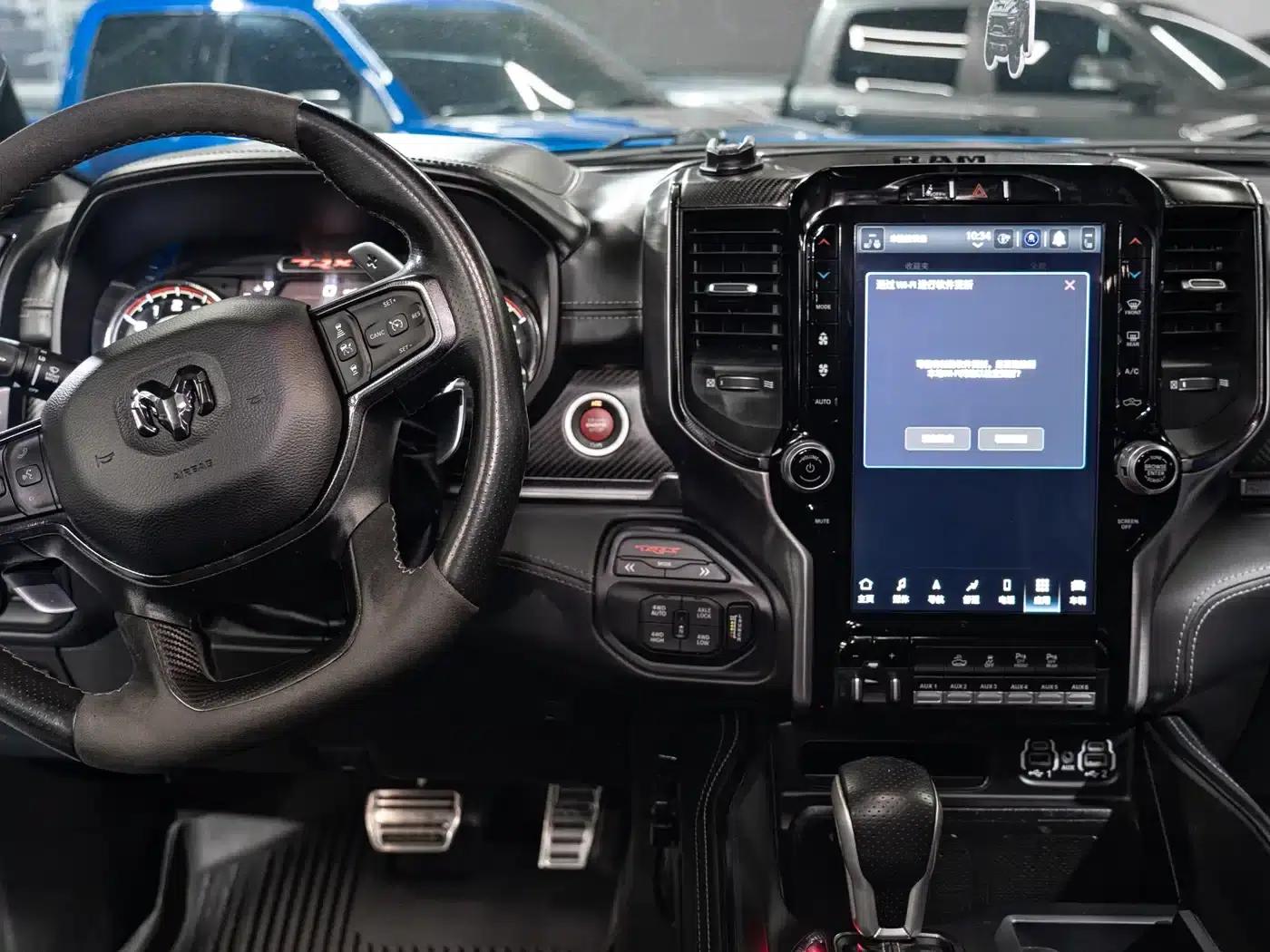 RAM Trucks Tyrannosaurus Rex 2022 6.2T Automatic — миниатюра 9