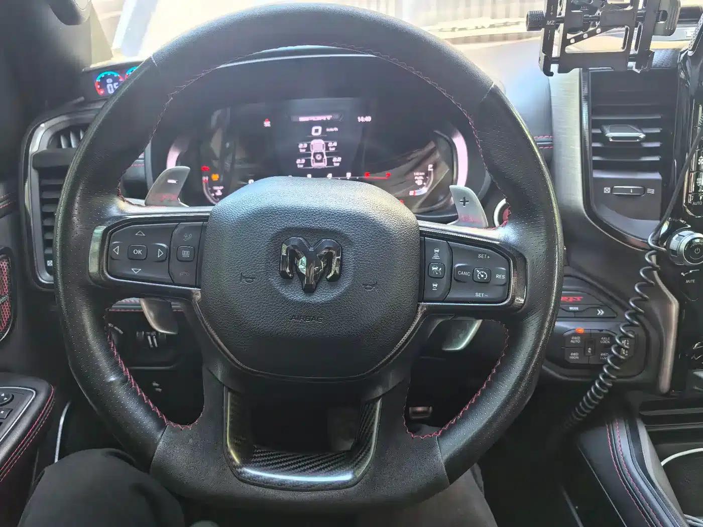 RAM Trucks Tyrannosaurus Rex 2024 6.2T Automatic — миниатюра 5