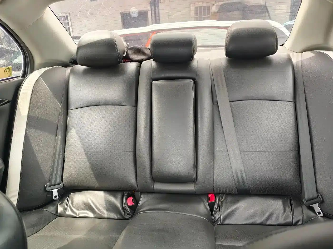 Lancer EX 2016 1.8L Manual Black and White Reissue — миниатюра 10