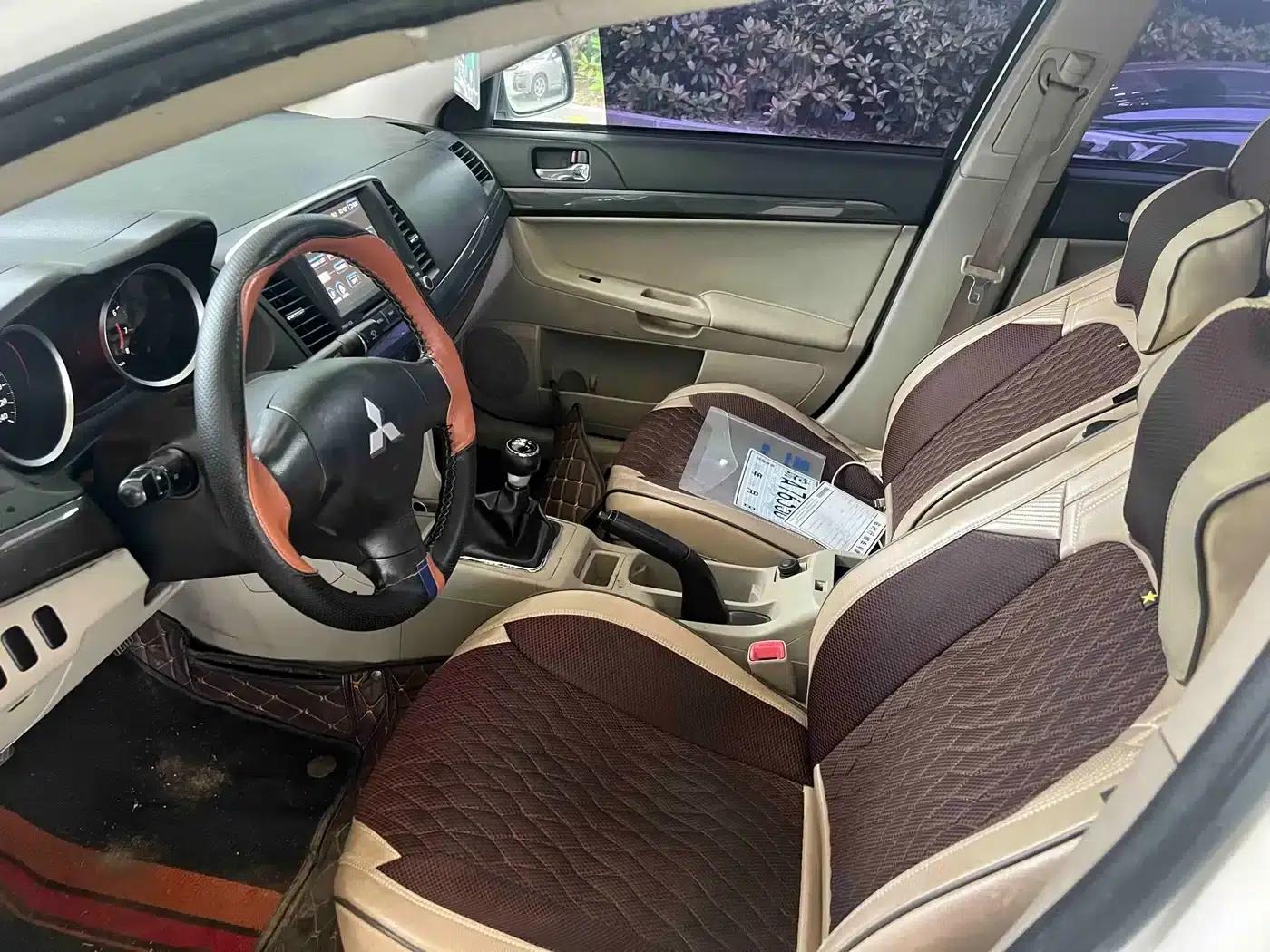 Lancer EX 2012 Lunar New Year Edition 1.8L Manual Comfort — миниатюра 4