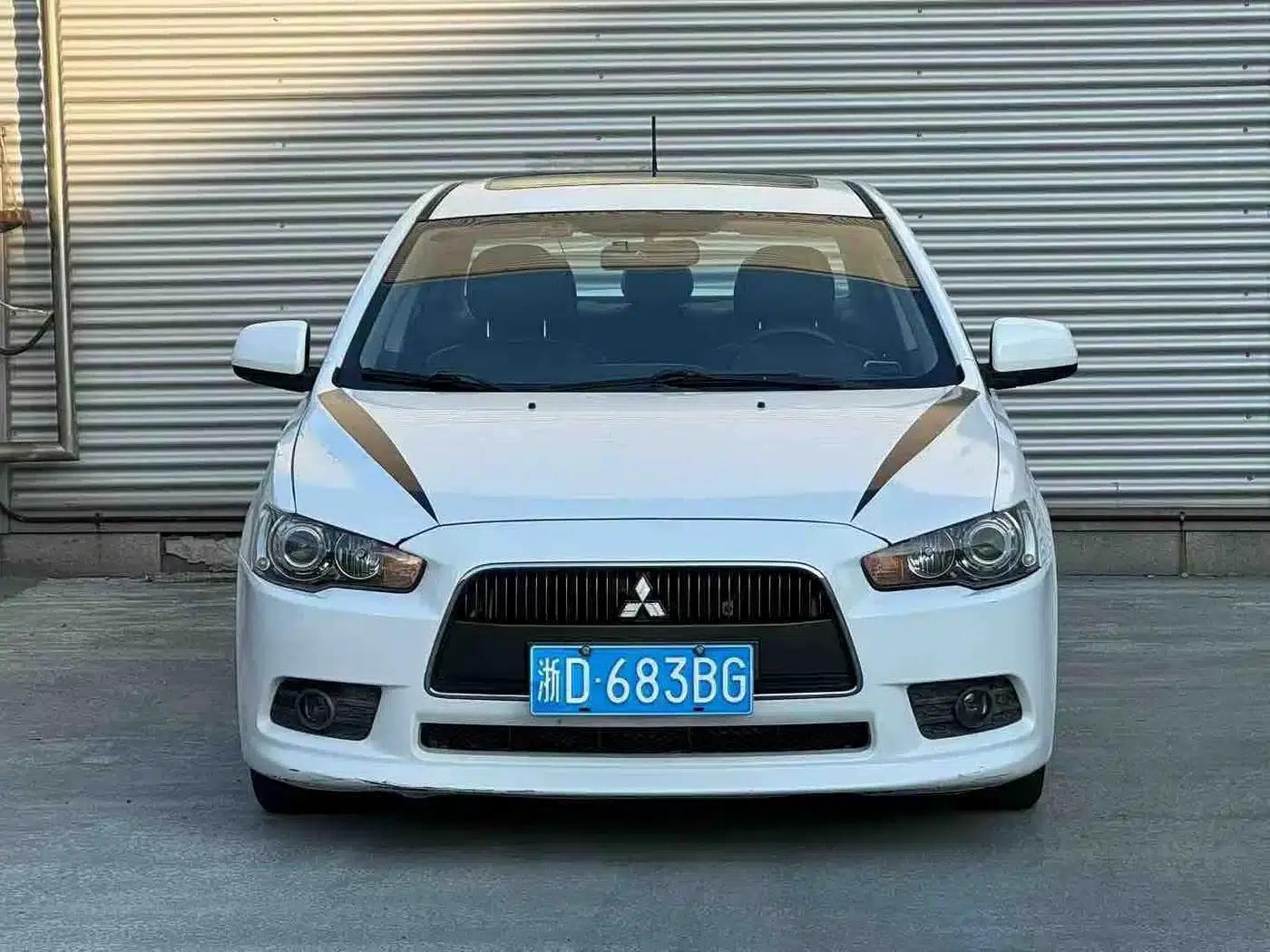 Lancer EX 2012 Luxury Edition 1.8L Manual — миниатюра 2