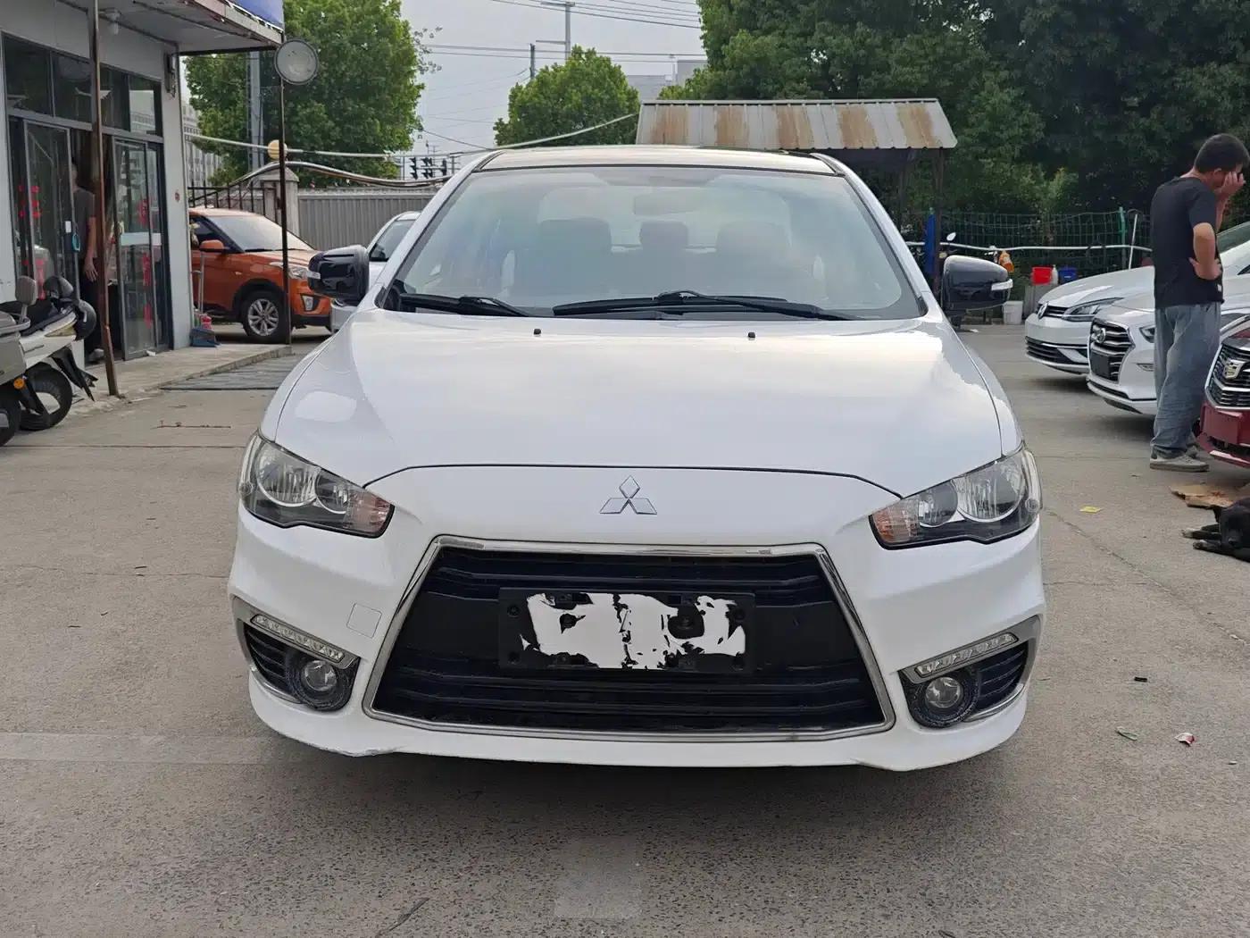 Lancer EX 2016 1.8L Manual Black and White Reissue — миниатюра 2
